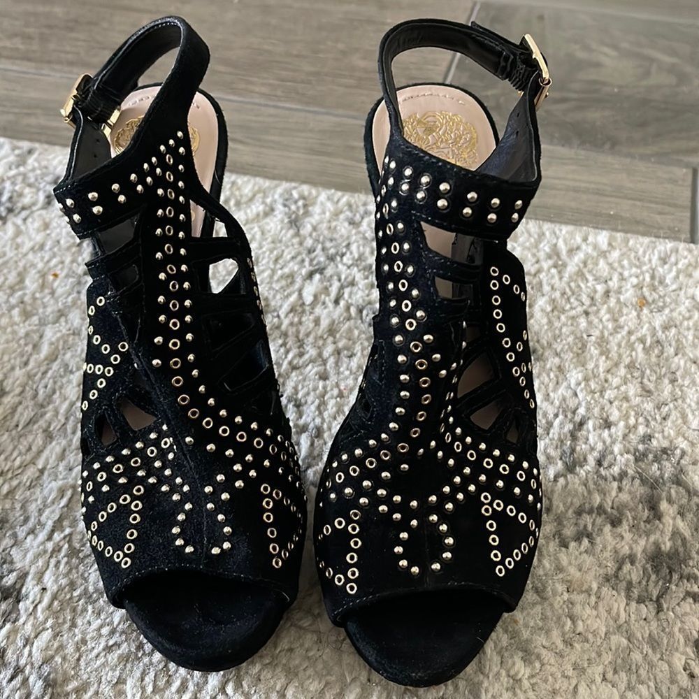 Vince Camuto PeepToe Heels Size 6 1/2